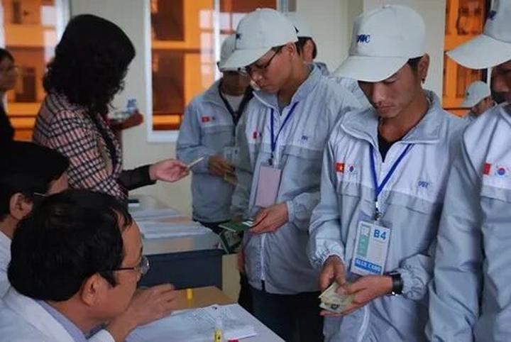 Áo Lưới và Hotspot Matrix: Hợp Tác Nội Dung Video Ngắn Thú Vị